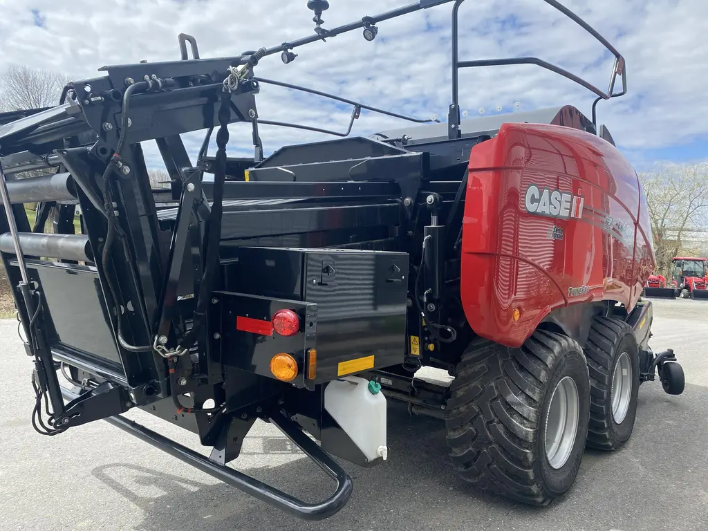 2023 Case IH LB434XL