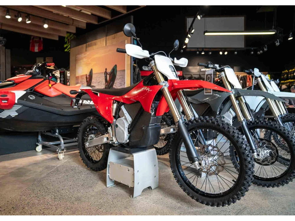 2025 Stark Future Future Ex 80hp - Red alt