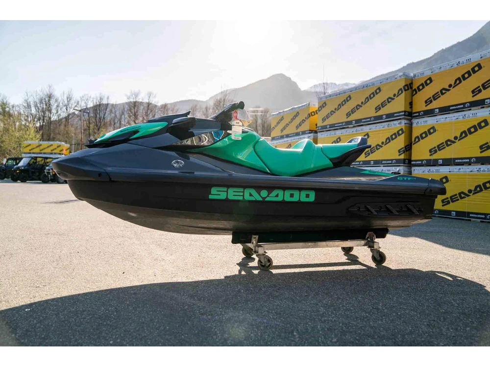 2026 Sea-doo Gti Se 170 - Black/green alt