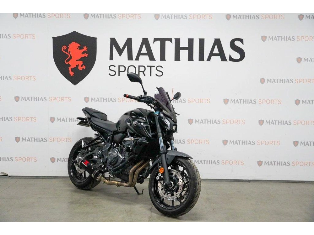 2021 Yamaha Mt-07 alt