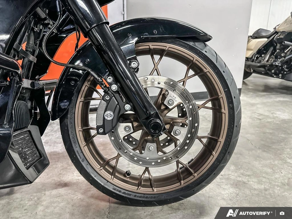 2023 Harley-davidson Road Glide St alt