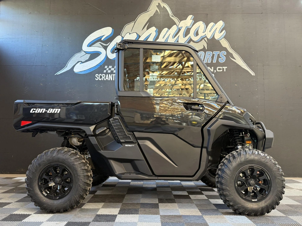 2026 Can-am Ssv Def Xtcab 65 Hd11 Bk 26 Xt Cab Hd11 alt