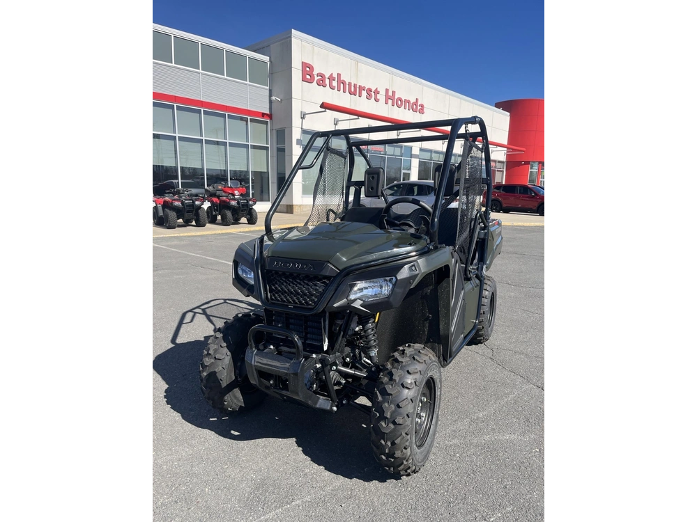 2026 Honda Pioneer 520 alt