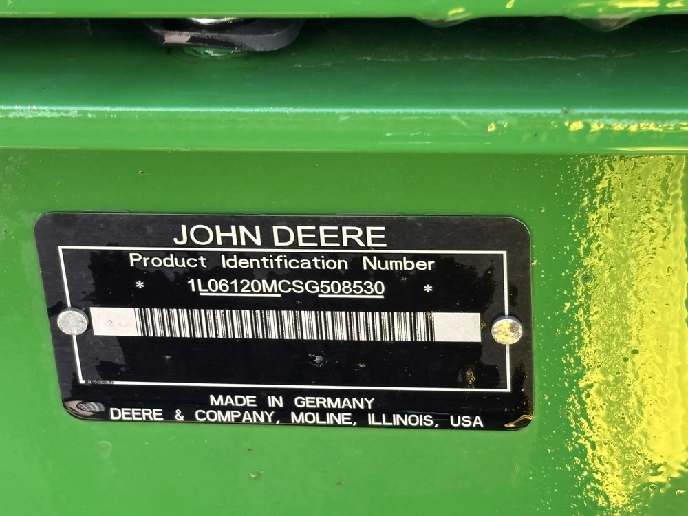 2025 John Deere 6120m alt