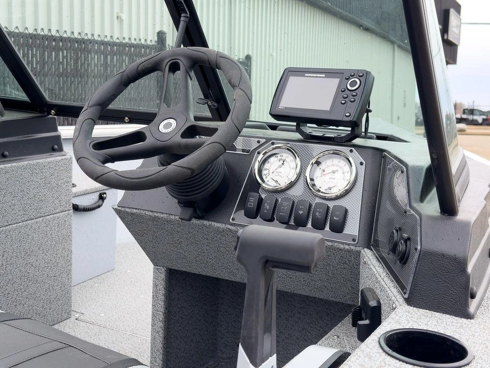 2025 Lund 1875 Alaskan Sport alt