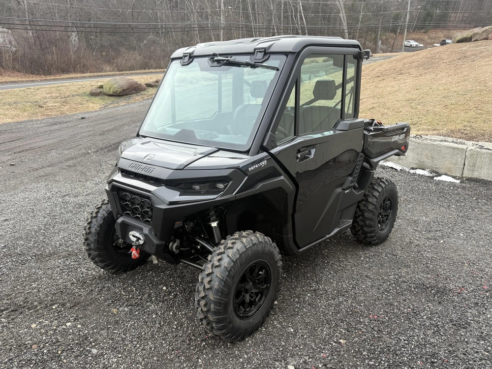 2026 Can-am Defender Xt Cab Hd11 W/10.25 Infotainment alt