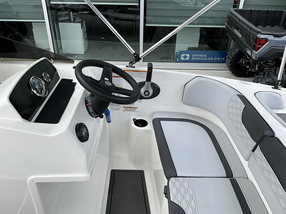 2023 Bayliner Element 170 alt