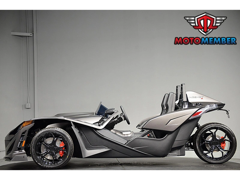 2026 Slingshot R Autodrive alt