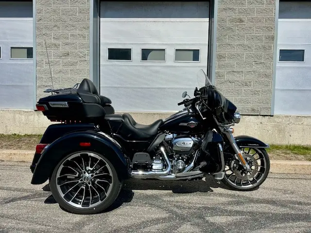2025 Harley-Davidson FLHTCUTG Tri Glide UltraFLHTCUTG