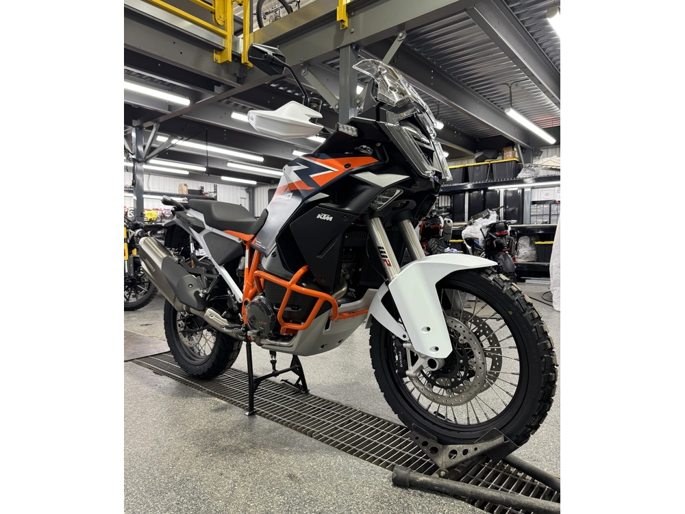 2026 Ktm 1390 Super Adv R alt