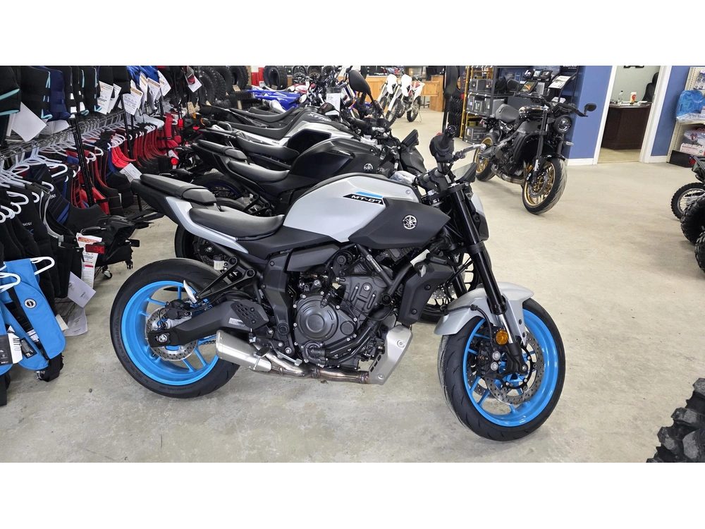 2026 Yamaha Mt-07 alt