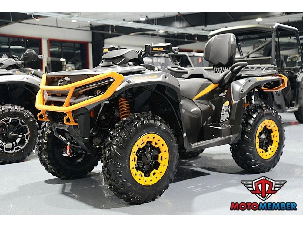 2026 Can-am Outlander Max Xt-p 1000r Mineral Grey & Orange Crush alt
