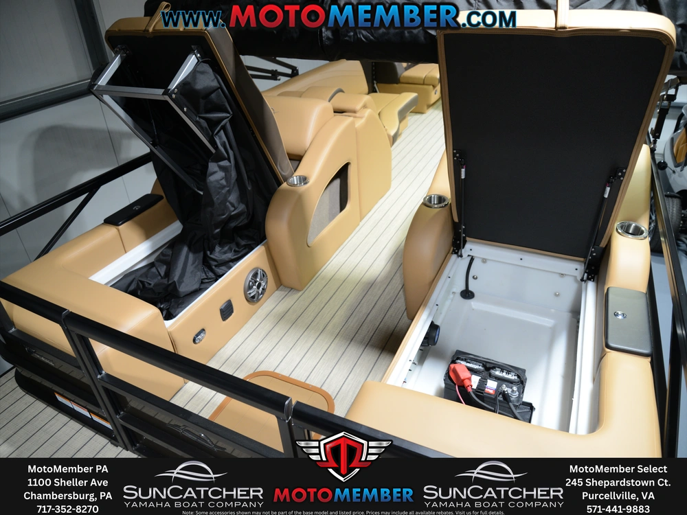2025 Suncatcher Fusion 324ss alt