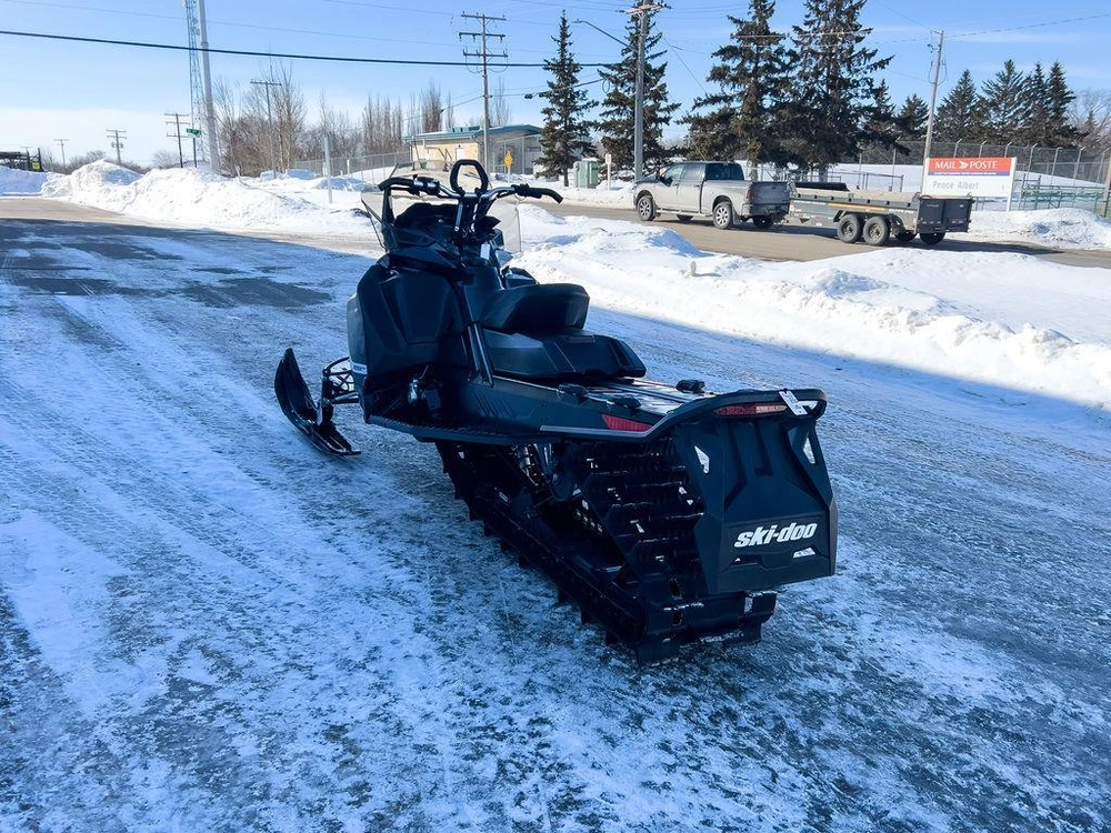 2018 Ski-doo Summit 850 146 alt