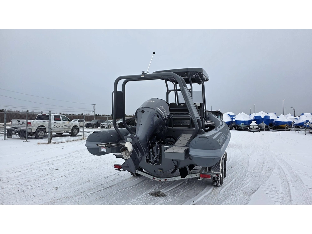 2025 Highfield Sport 700 alt