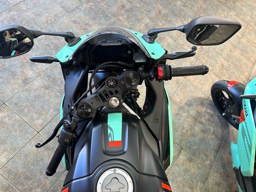 Yamaha Yzf-r3 2026 alt