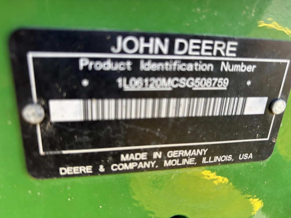 2025 John Deere 6120m alt