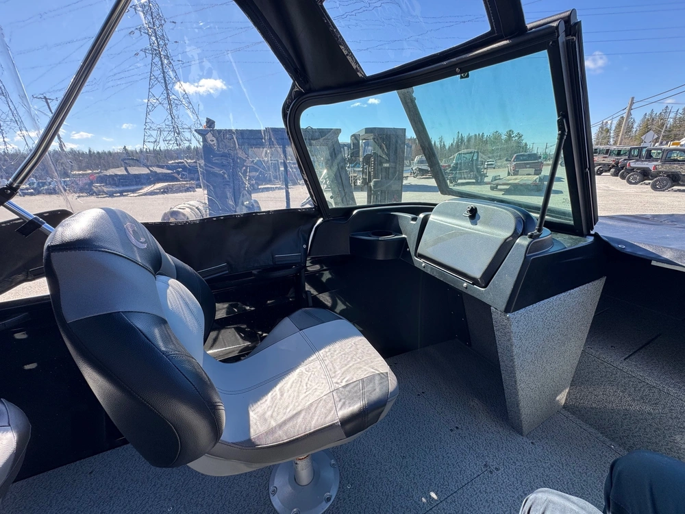 Crestliner 1850 Kodiak Wt 2026 alt