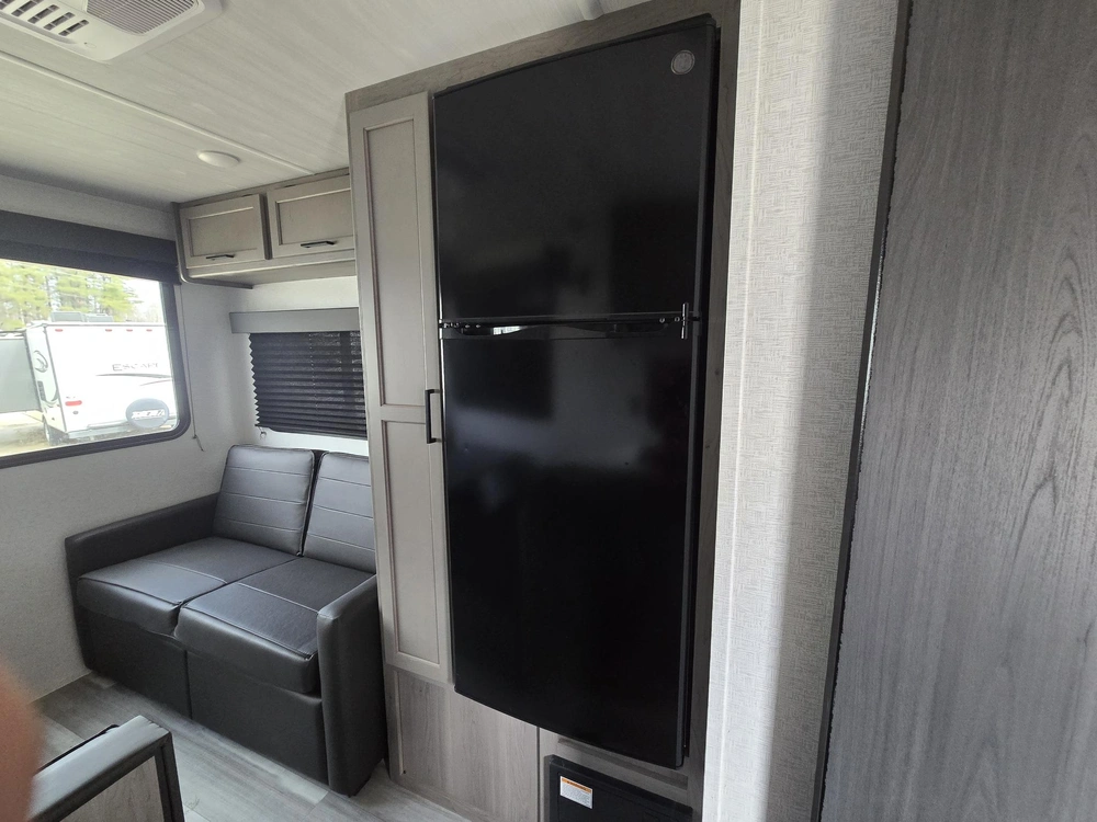 Hideout 200rl 2024 alt