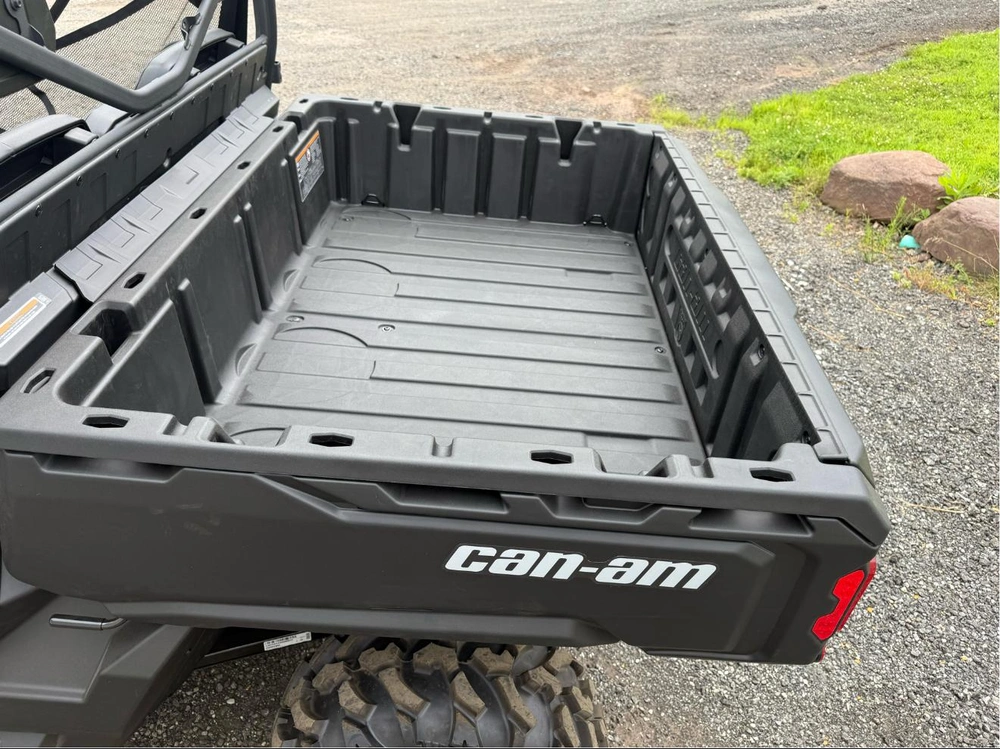 2025 Can-am Ssv Def Dps 64 Hd10 Gn 25 Dps Hd10 alt