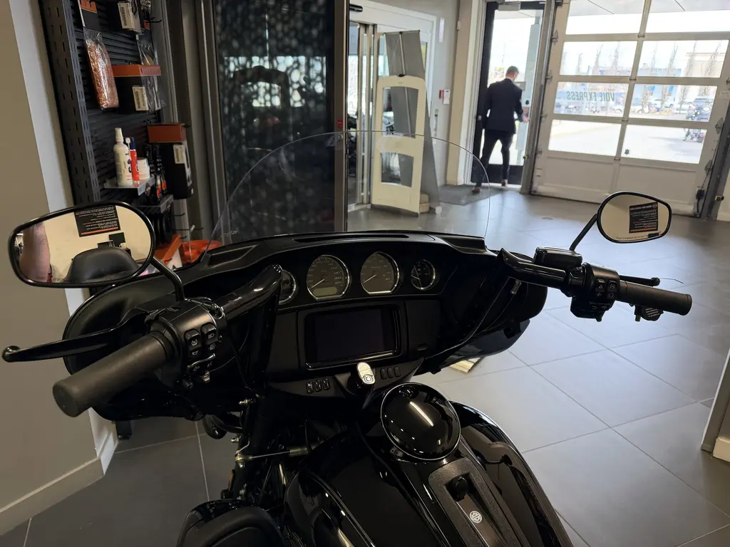 Harley-Davidson FLHTCUTG Tri Glide UltraFLHTCUTG 2025