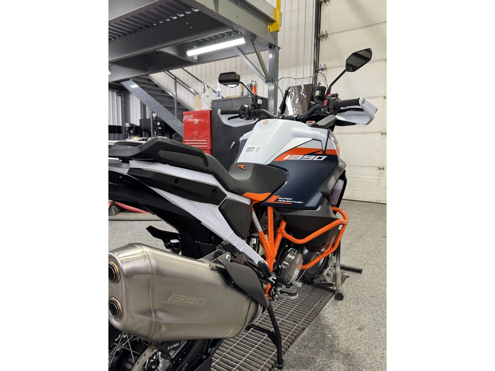 2026 Ktm 1390 Super Adv R alt