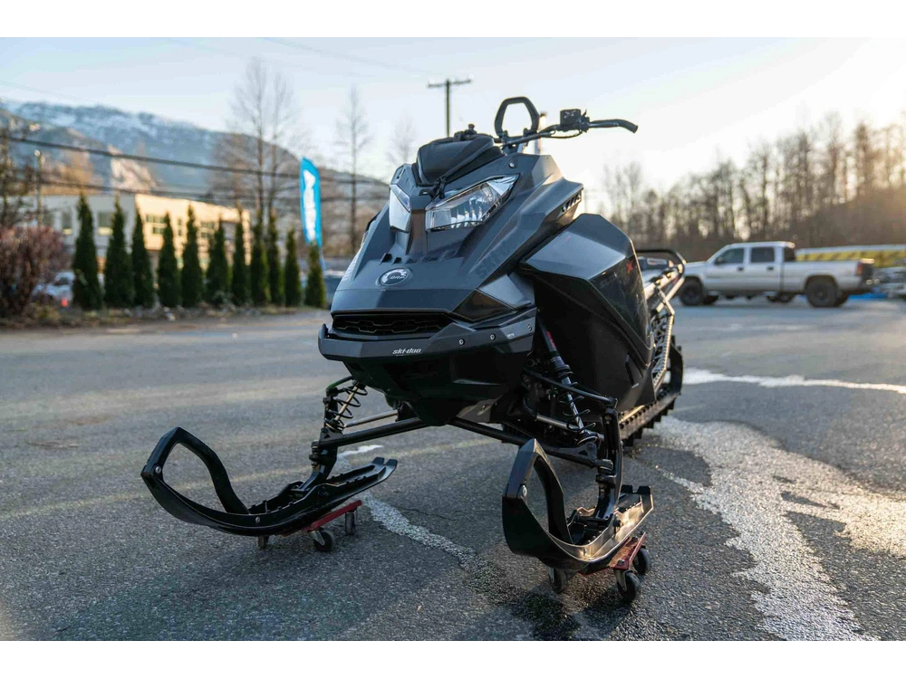 2022 Ski-doo Summit Expert 165 3" 850 Turbo Shot Black alt