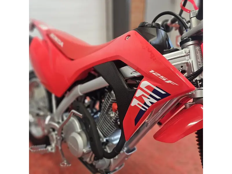 2026 Honda CRF 125F (Big Wheel) thumbnail 12