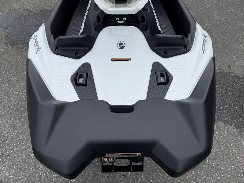 2026 Sea-Doo SPARK™ 3UP TRIXX-90 (Sound system)