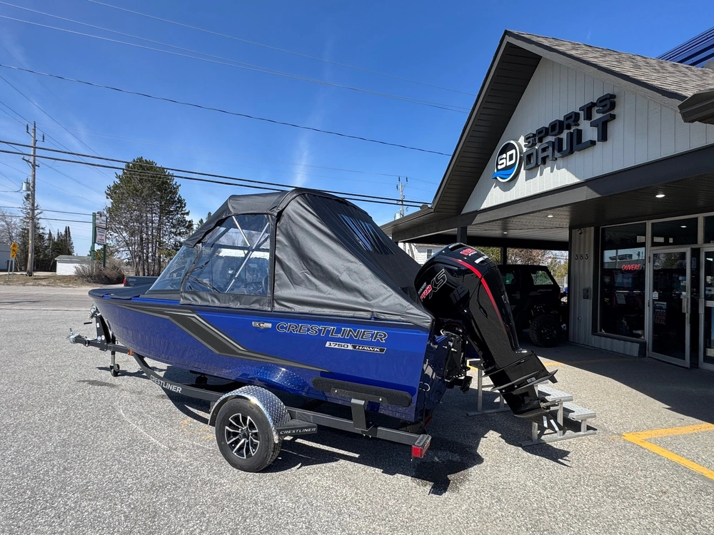 Crestliner 1750 Hawk Wt Jumpseat 2026 alt