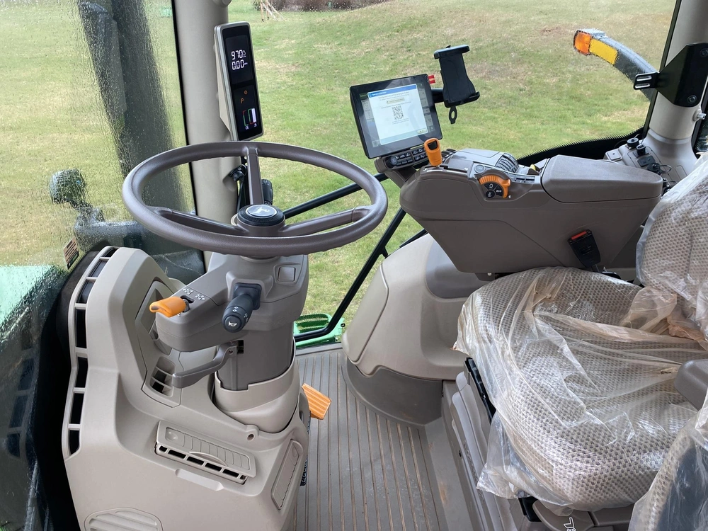 2024 John Deere 6r 175 alt
