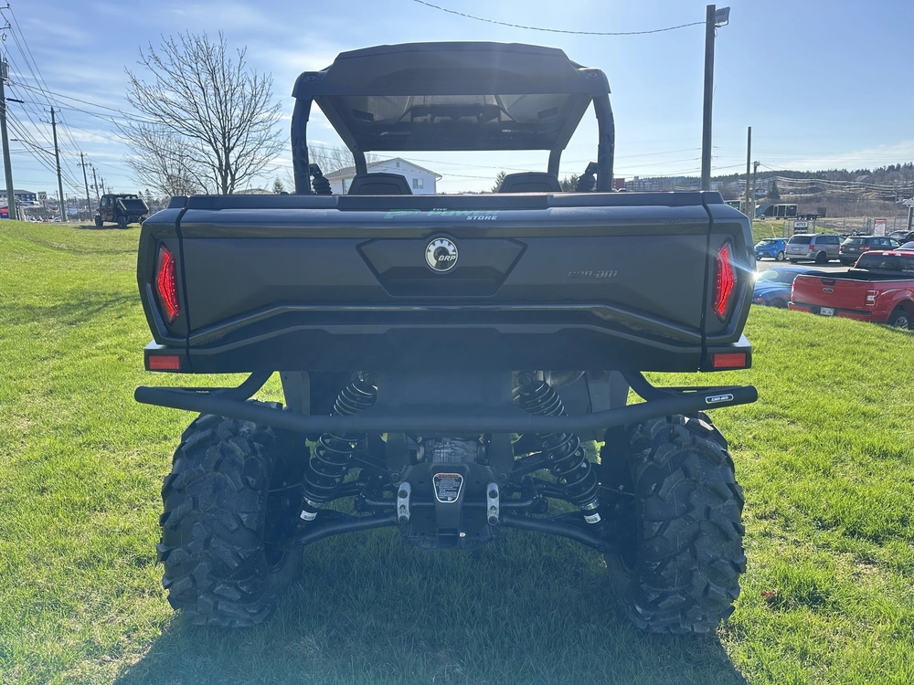 2026 Can-am Commander Xt 700 alt