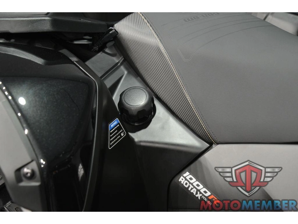 2026 Can-am Outlander Backcountry 1000r Stealth Black alt