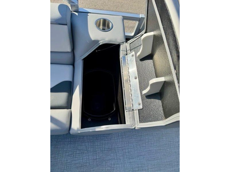 Avalon Venture Cruise Koolfab 21 X 8 2026 alt