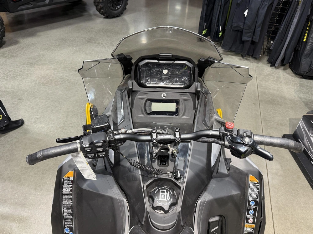 2025 Ski-doo Sm Ren Adr 9at Gy 137 1.2rs 25 alt