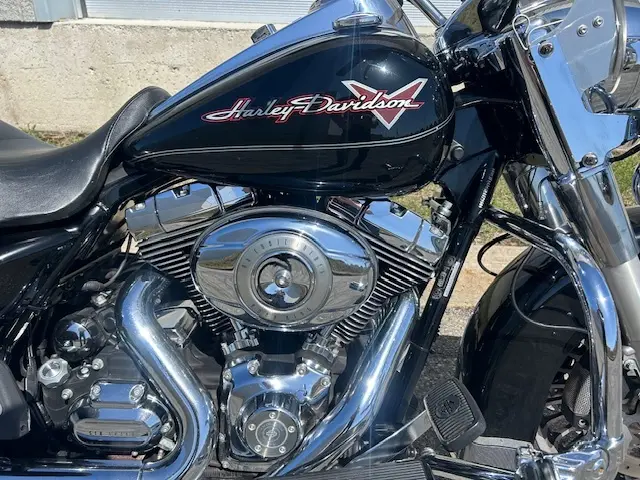 2010 Harley-Davidson Road KingFLHR