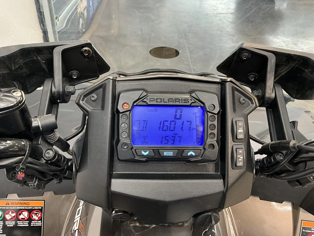 2022 Polaris Sportsman 570 Touring Premium alt