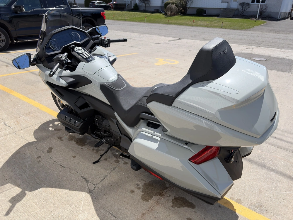 2026 Honda Gold Wing Tour Dct alt