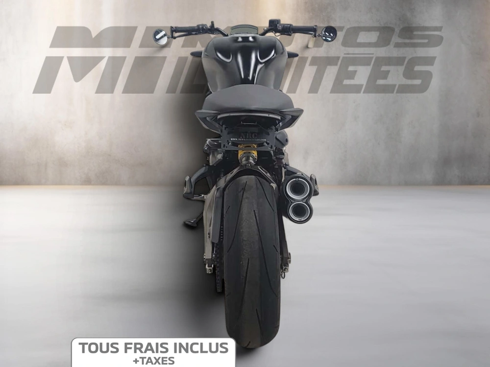Ducati Monster 821 2016 alt