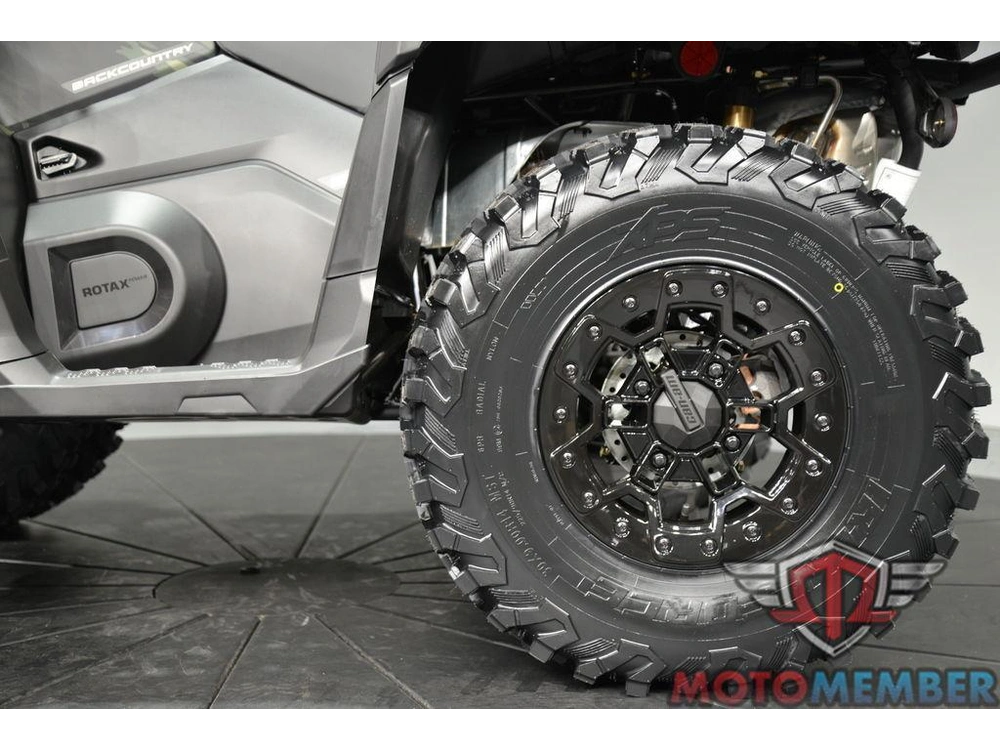 2026 Can-am Outlander Backcountry 1000r Multicam Dark Camo alt