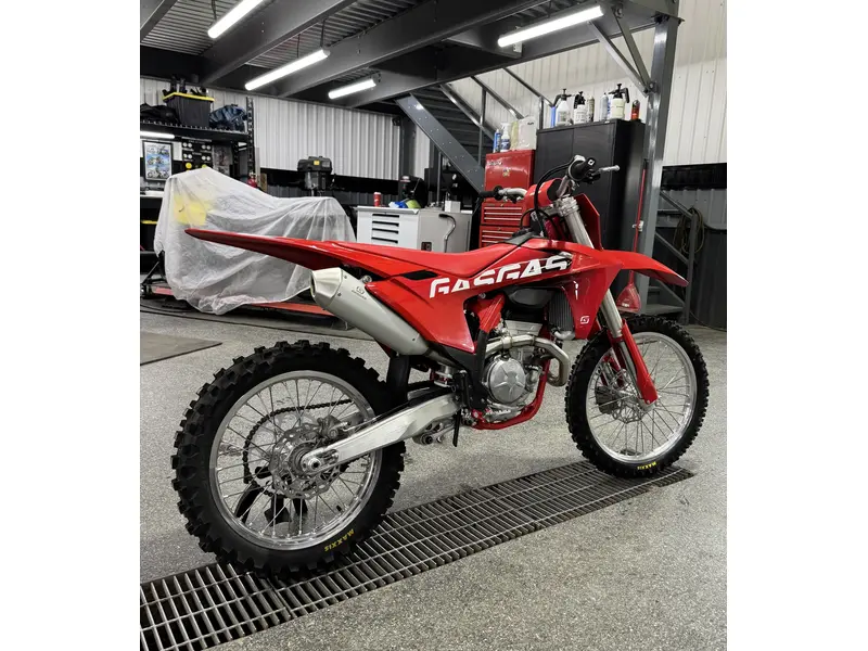 2024 GASGAS MC 350F thumbnail 2