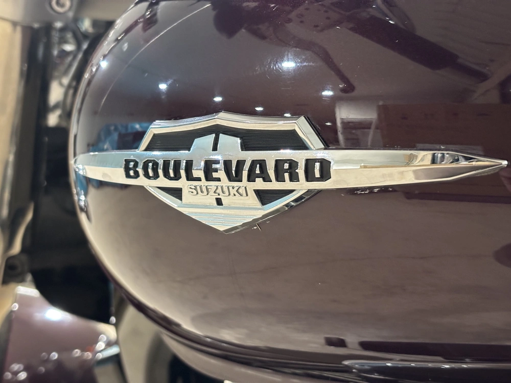 2009 Suzuki 800 Boulevard alt