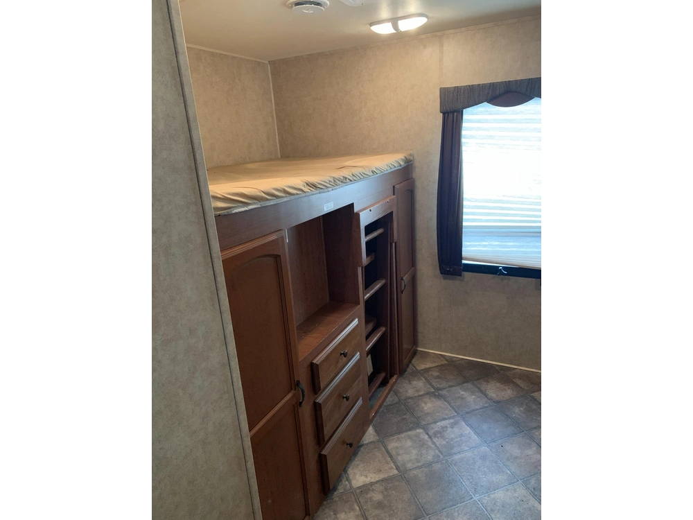 Dutchmen Denali 311bh 2012 alt