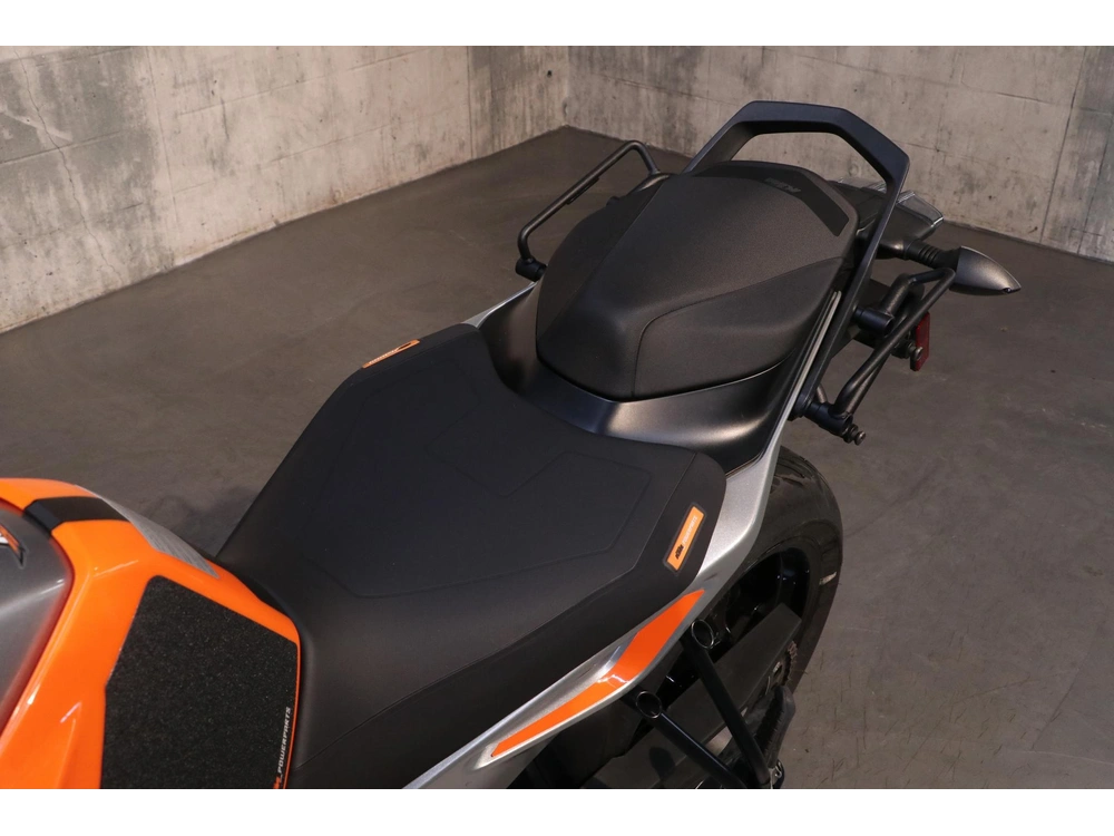 Ktm Duke 790 2019 alt