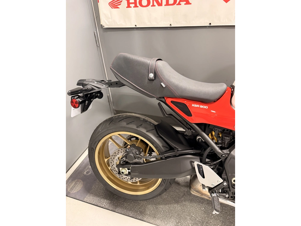 Yamaha Xsr900 Xsr 900 2026 alt