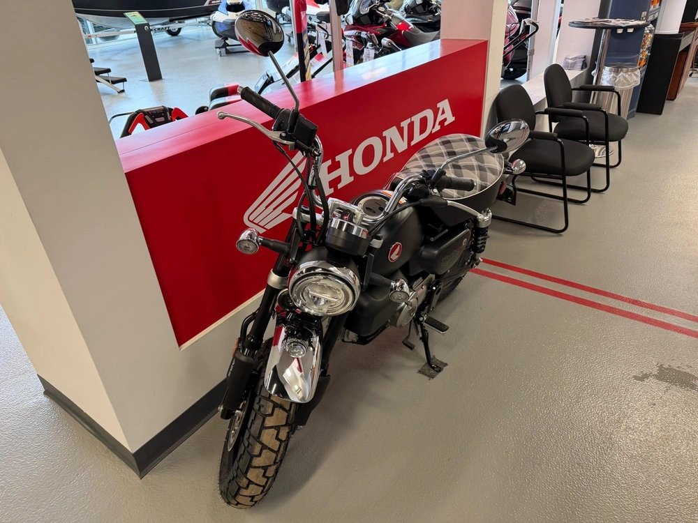 Honda Monkey 125 Z125mat 2026 alt