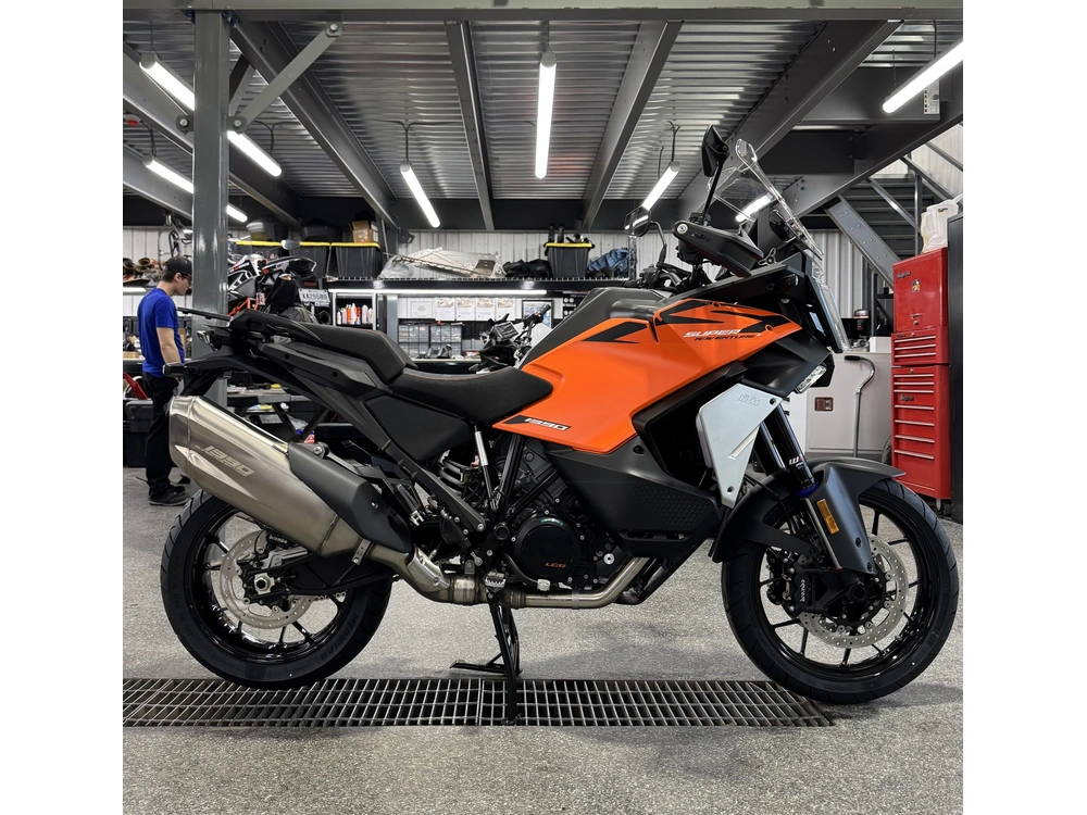 Ktm 1390 Super Adv S 2027 alt