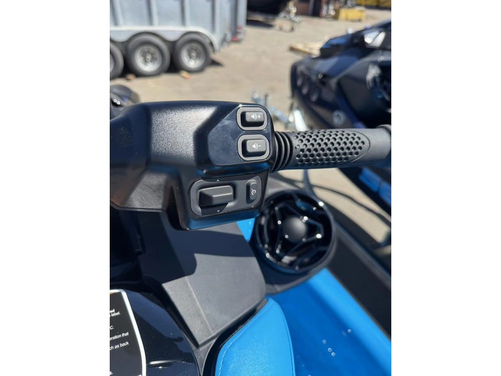 2026 Sea-doo Rxp X 325 W/audio & Ibr