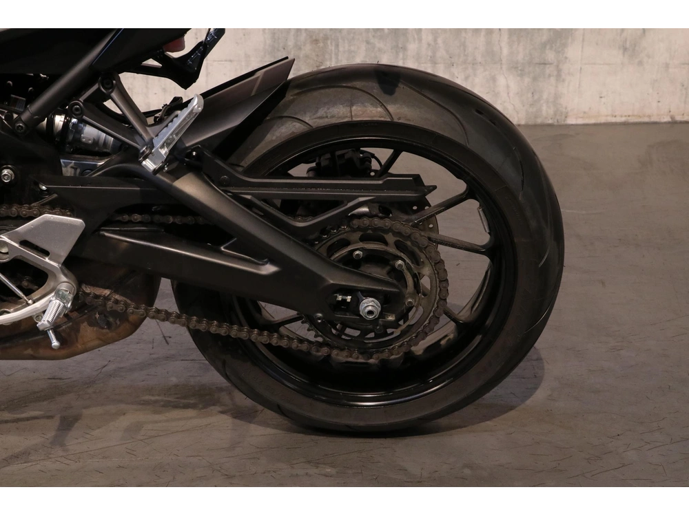 2020 Yamaha Mt-09 alt