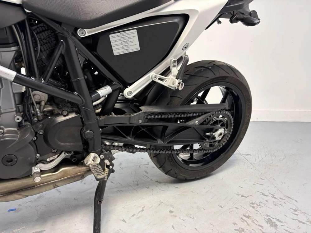 Ktm Duke 690 2018 alt